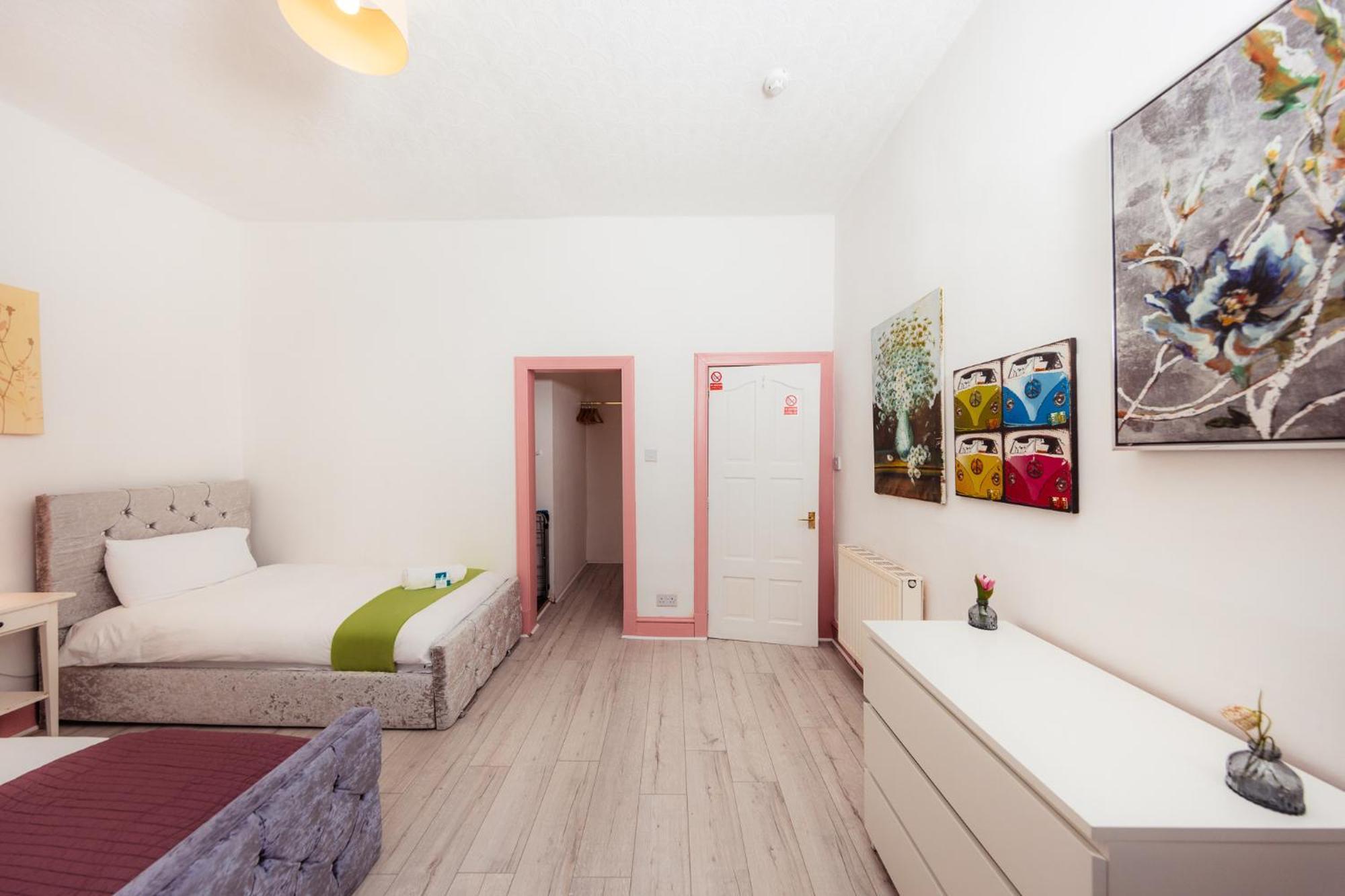 Serivced Apartments By The Castle Apartment